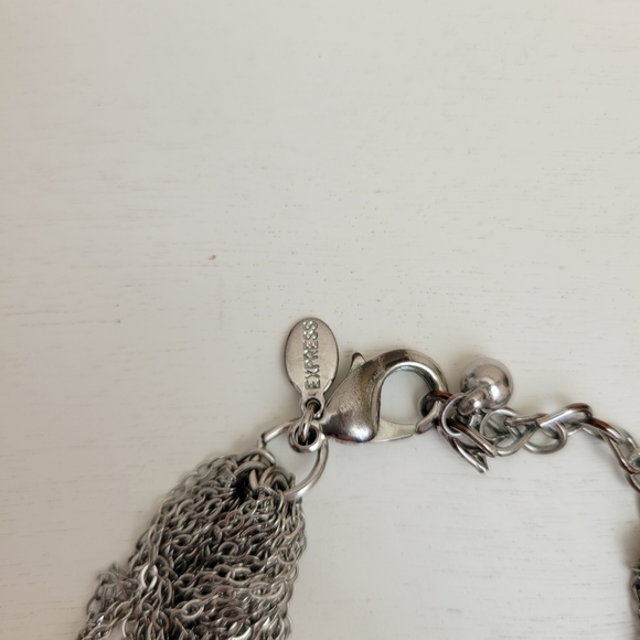 EXPRESS statement piece necklace: Gold collar - Picture 3 of 5